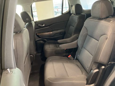 Used 2023 GMC Acadia SLE w/ Elevation Edition image 24