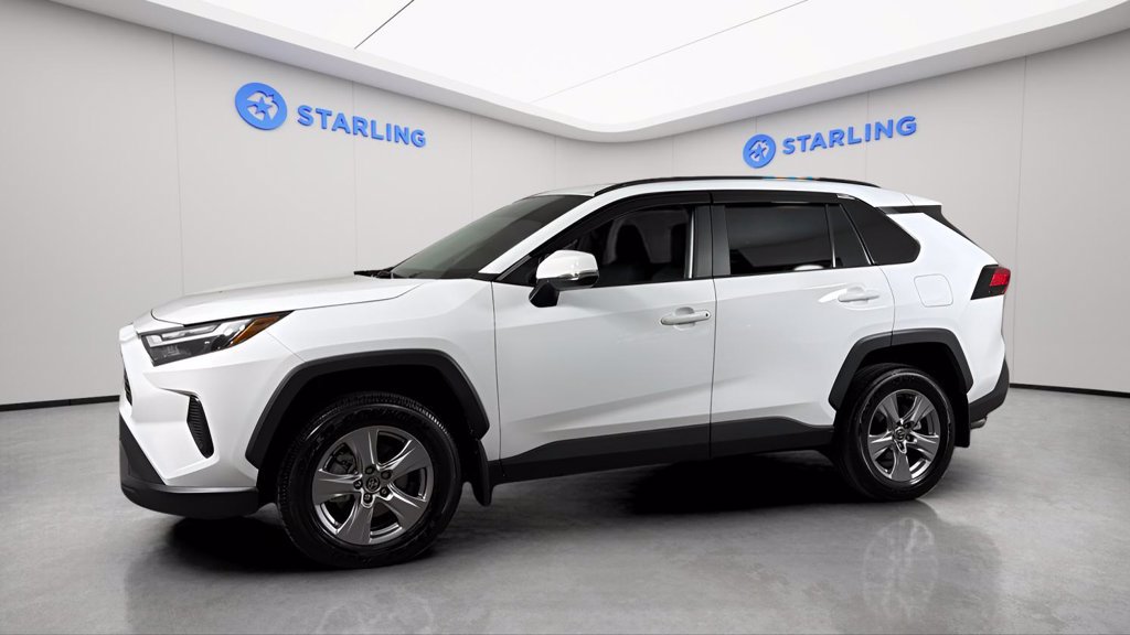 Used 2025 Toyota RAV4 XLE w/ Convenience Package FWD image 2