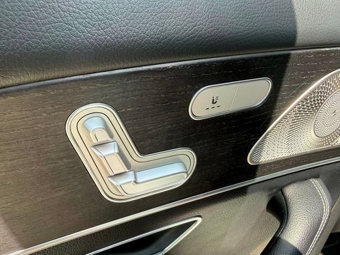 Used 2023 Mercedes-Benz GLS 450 4MATIC image 36