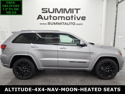 Used 2020 Jeep Grand Cherokee Altitude