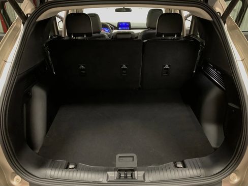 Used 2020 Ford Escape SE Sport image 33