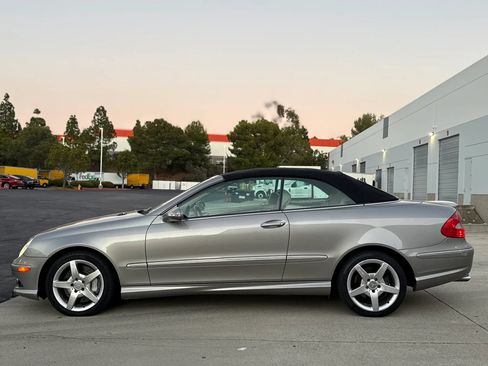 Used 2007 Mercedes-Benz CLK 550 Cabriolet image 3