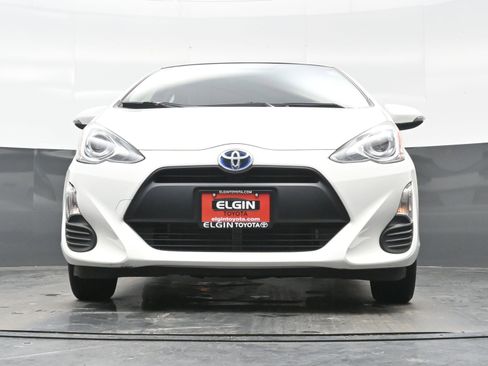 Used 2016 Toyota Prius C One image 23