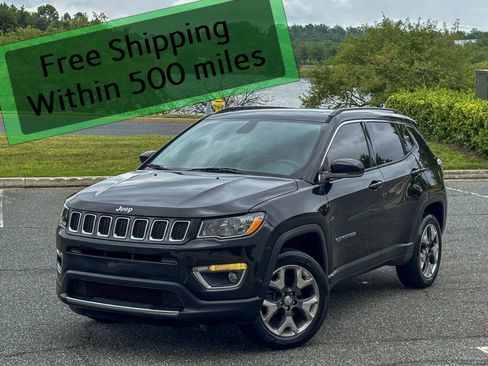 Used 2017 Jeep Compass Limited w/ Navigation Group AWD/4WD image 1