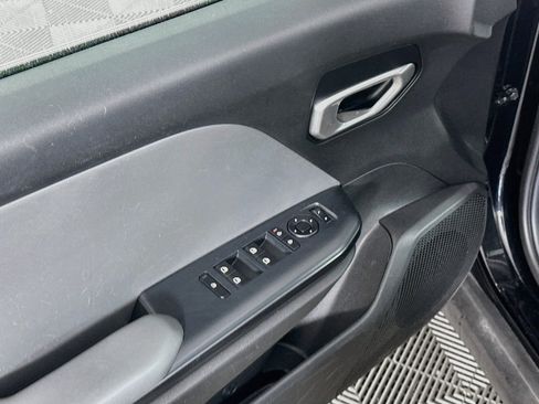 Used 2025 Kia K4 FWD image 15