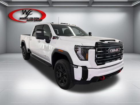 New 2026 GMC Sierra 2500 AT4 w/ AT4 Premium Plus Package AWD/4WD image 3