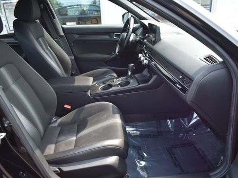 Used 2024 Honda Civic Sport image 35