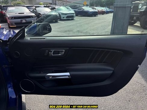 Used 2016 Ford Mustang GT Premium RWD image 18