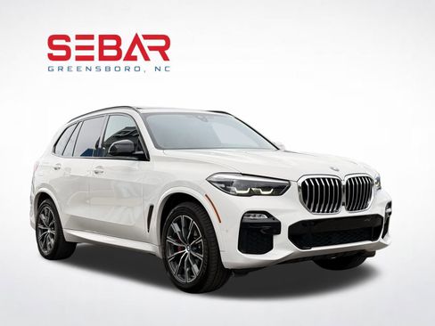 Used 2021 BMW X5 xDrive40i w/ M Sport Package AWD/4WD image 2