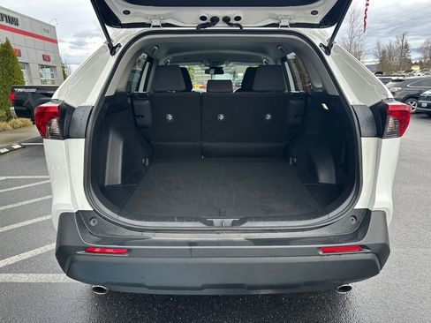 Certified 2025 Toyota RAV4 LE image 25