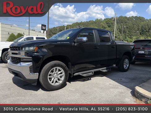 Used 2021 Chevrolet Silverado 1500 LT image 1