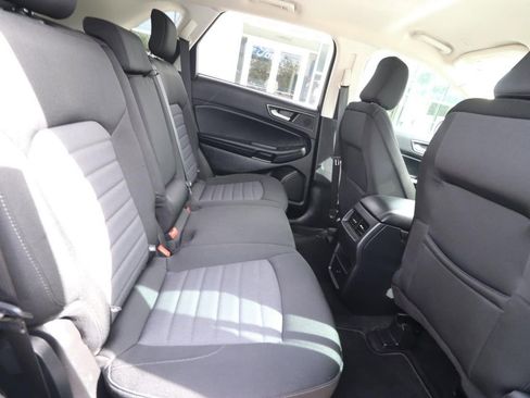 Certified 2023 Ford Edge SE w/ Black Appearance Package AWD/4WD image 22