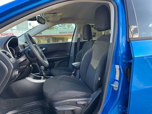 Used 2020 Jeep Compass Sport image 10