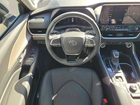 New 2026 Toyota Grand Highlander Platinum image 15