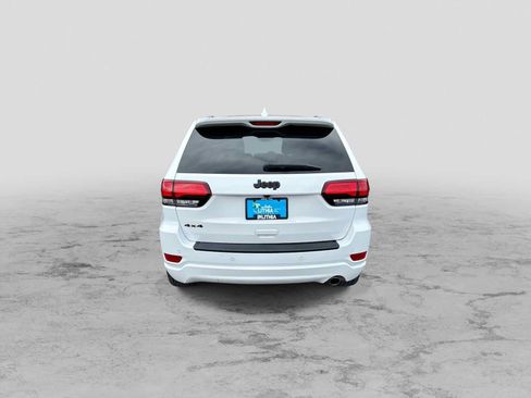 Used 2021 Jeep Grand Cherokee Laredo X AWD/4WD image 7
