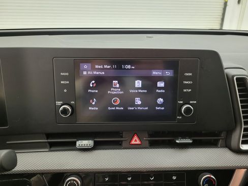 Used 2024 Kia Sportage LX image 13