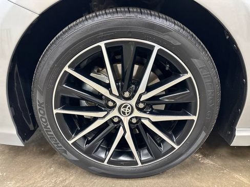 Used 2021 Toyota Camry SE AWD/4WD image 15