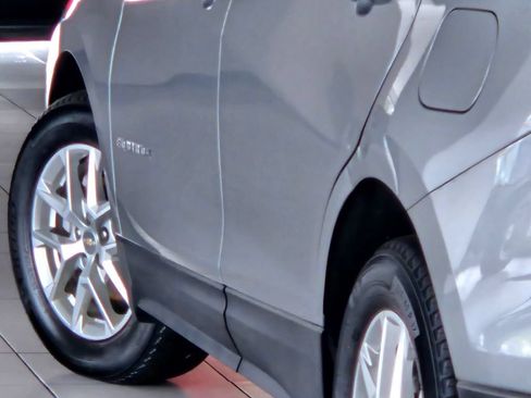 Certified 2024 Chevrolet Equinox LT w/ LPO, Floor Liner Package FWD image 16