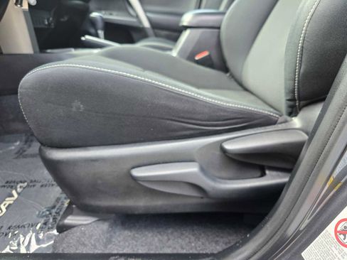 Used 2016 Toyota RAV4 XLE image 23