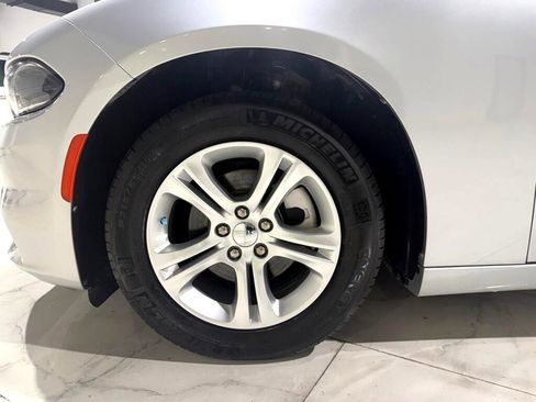 Used 2022 Dodge Charger SXT image 29