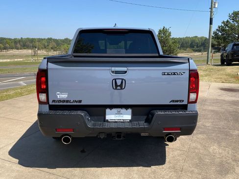 Used 2023 Honda Ridgeline RTL-E image 5