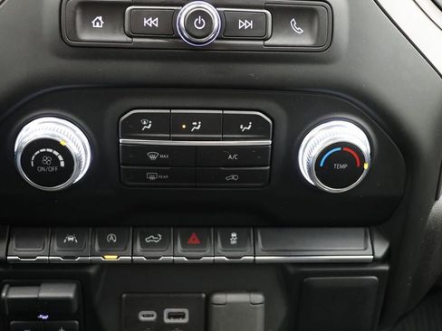 Used 2024 GMC Sierra 1500 Pro w/ Graphite Edition image 25