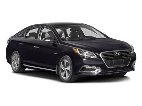 Used 2016 Hyundai Sonata Limited w/ Option Group 02 FWD image 7