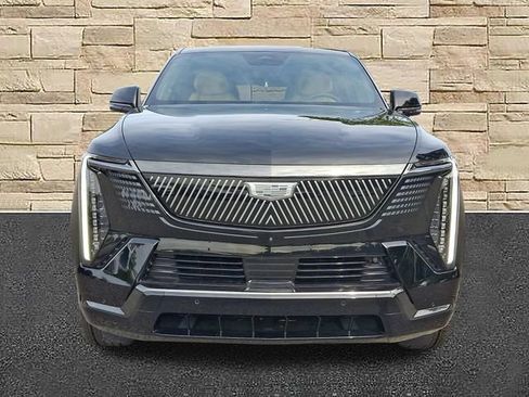 Used 2025 Cadillac Escalade IQ Sport 2 AWD/4WD image 5