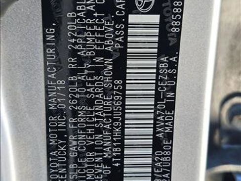 Used 2018 Toyota Camry SE image 15