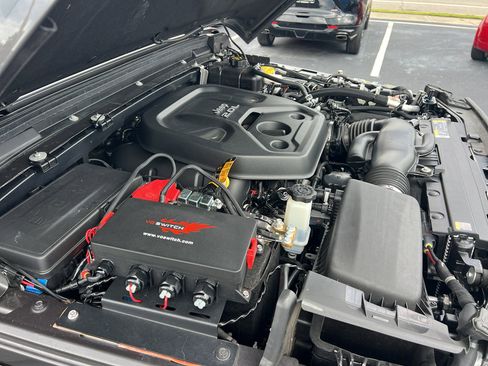 Used 2021 Jeep Wrangler Willys image 32