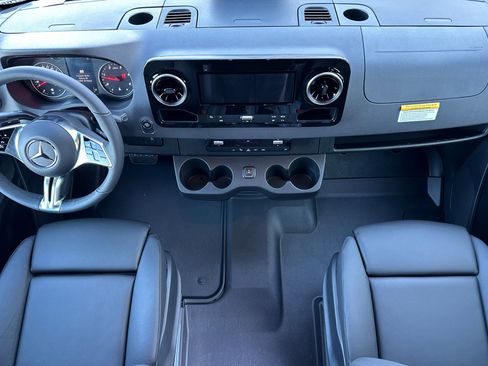 New 2026 Mercedes-Benz Sprinter 2500 image 12