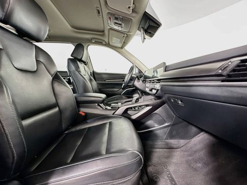 Used 2025 Kia Telluride S AWD/4WD image 33