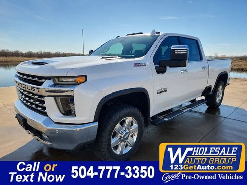 Used 2020 Chevrolet Silverado 2500 LTZ w/ LTZ Texas Edition AWD/4WD image 1