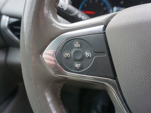 Used 2018 Chevrolet Traverse LT image 7