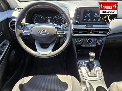 Used 2018 Hyundai Kona SEL FWD image 17