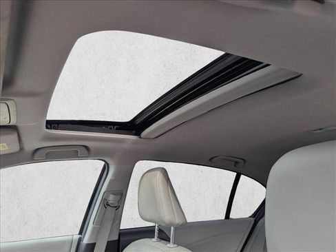 Used 2017 Honda Accord EX-L image 14