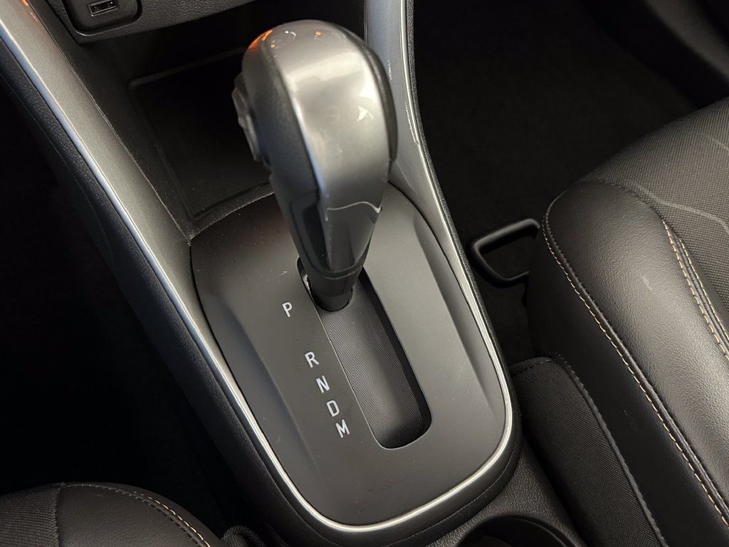 Used 2020 Chevrolet Trax LT w/ Driver Confidence Package FWD image 20