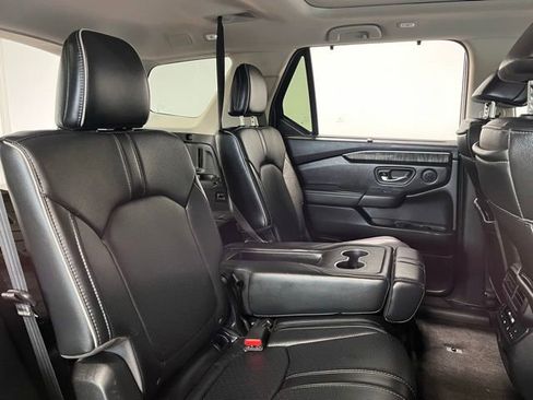 Used 2024 Honda Pilot Elite image 13