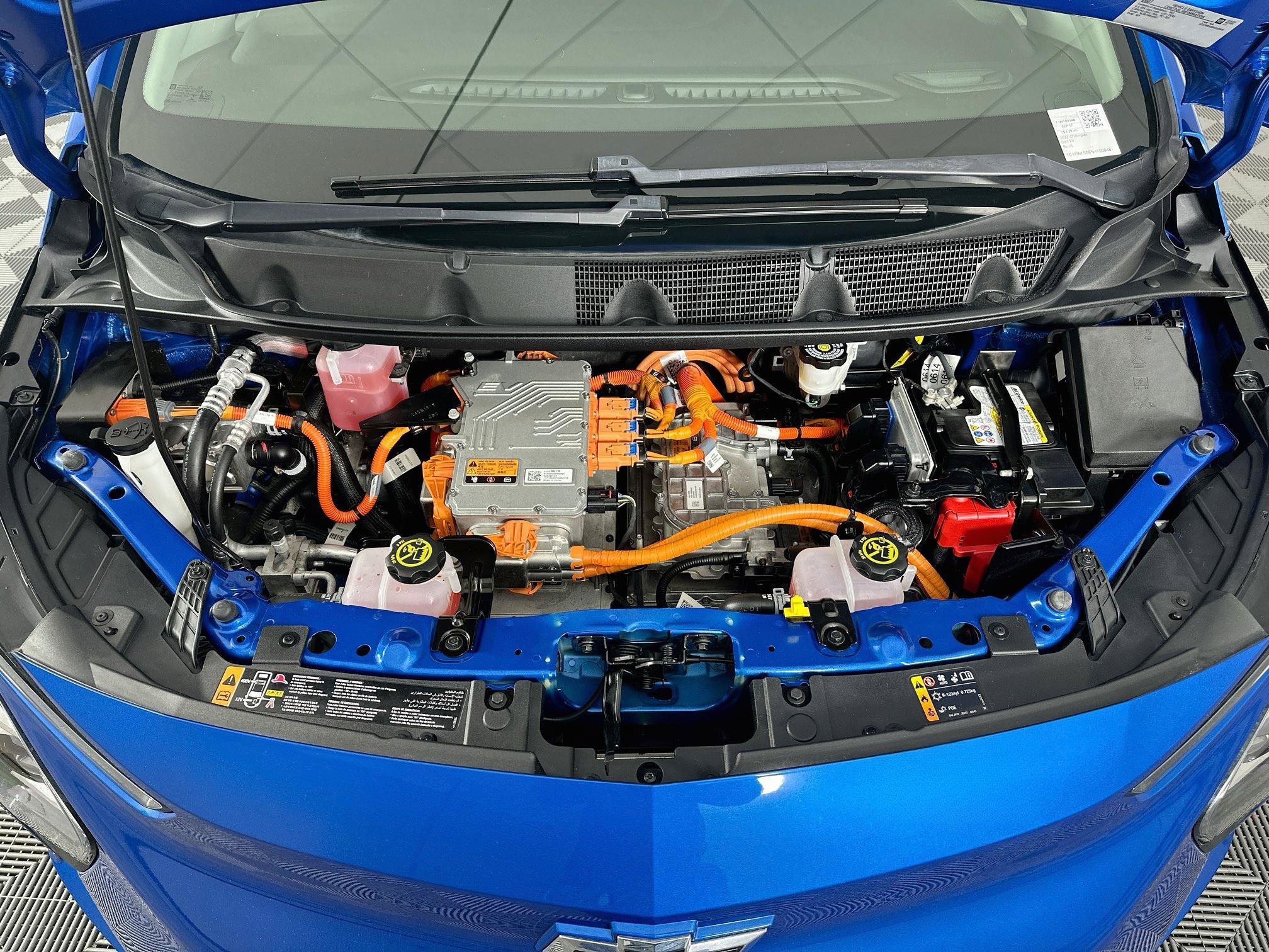 Used 2022 Chevrolet Bolt LT FWD image 31