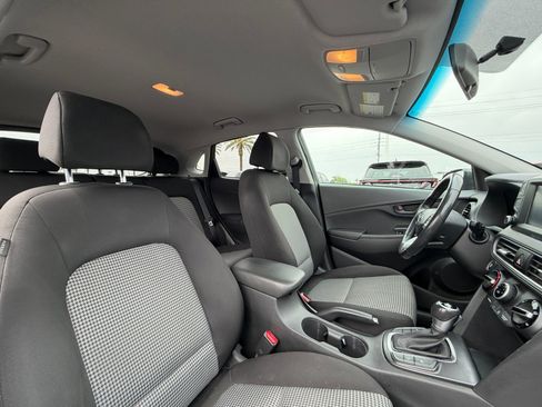 Used 2018 Hyundai Kona SEL image 19