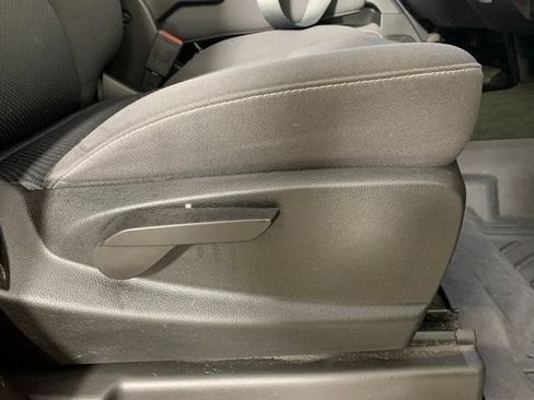 Used 2018 Chevrolet Silverado 1500 LT w/ All Star Edition AWD/4WD image 21