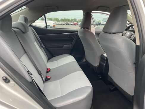 Used 2016 Toyota Corolla L FWD image 25