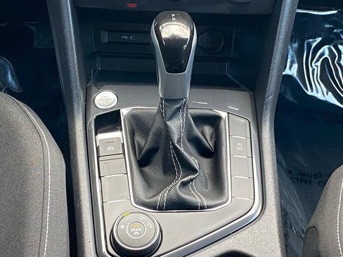 Certified 2024 Volkswagen Tiguan S AWD/4WD image 10
