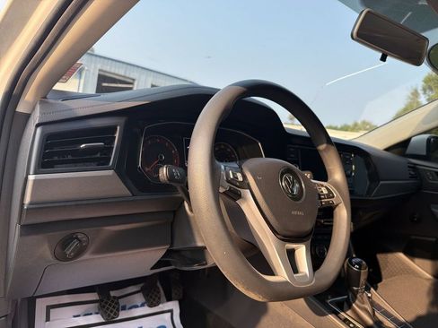Used 2019 Volkswagen Jetta S w/ Driver Assistance Package FWD image 10