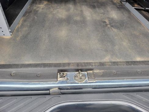 Used 2014 Ford E-350 and Econoline 350 Super Duty w/ Insulation Package image 40