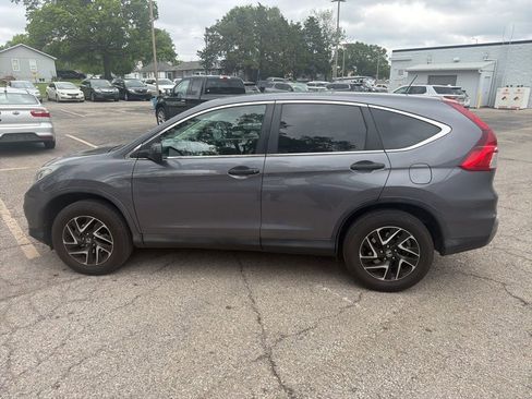 Used 2016 Honda CR-V SE image 1