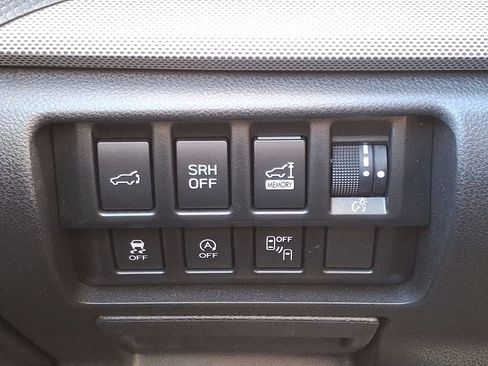 Used 2020 Subaru Forester Limited w/ Popular Package #3 image 25