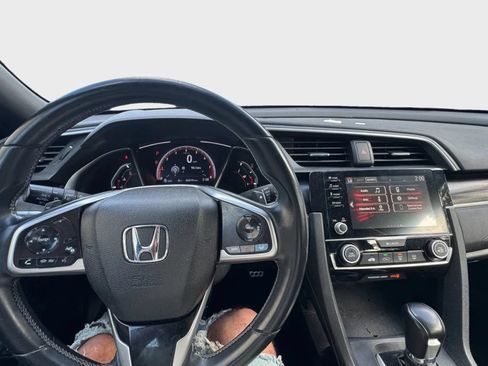 Used 2020 Honda Civic Sport image 11