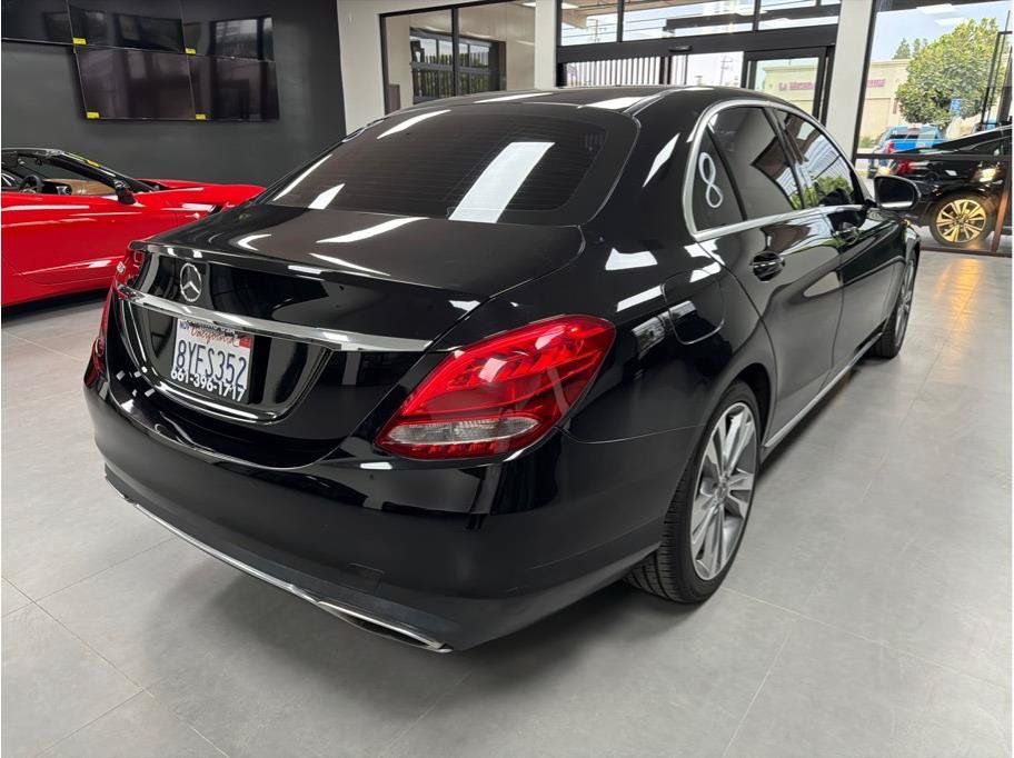 Used 2018 Mercedes-Benz C 300 Sedan image 11