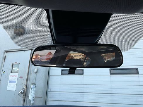 Used 2025 Nissan Altima 2.5 SR image 18